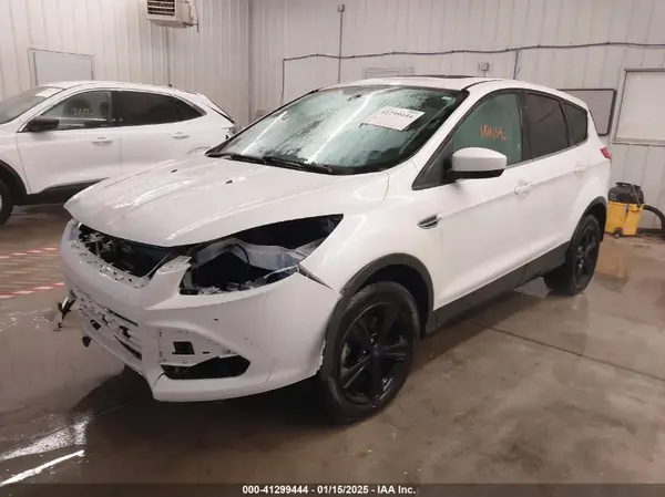 1FMCU0G78GUA25540 2016 FORD ESCAPE - Image 2