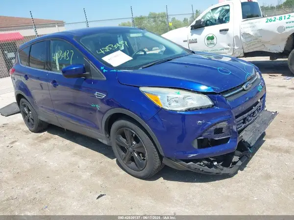 1FMCU0G78GUA45089 2016 FORD ESCAPE - Image 1