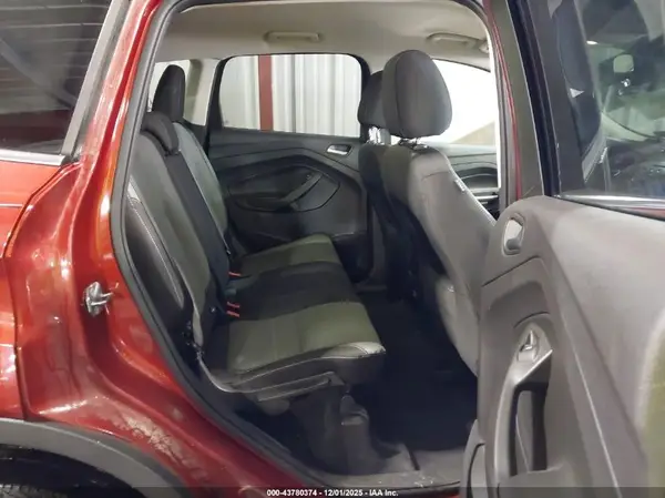 1FMCU0G78GUB05842 2016 FORD ESCAPE - Image 8