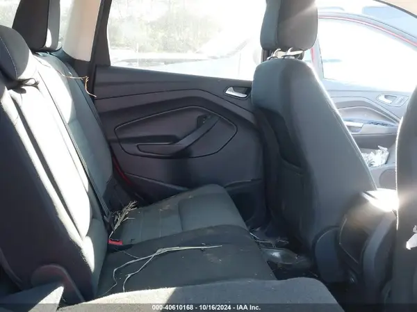 1FMCU0G78GUB66060 2016 FORD ESCAPE - Image 8