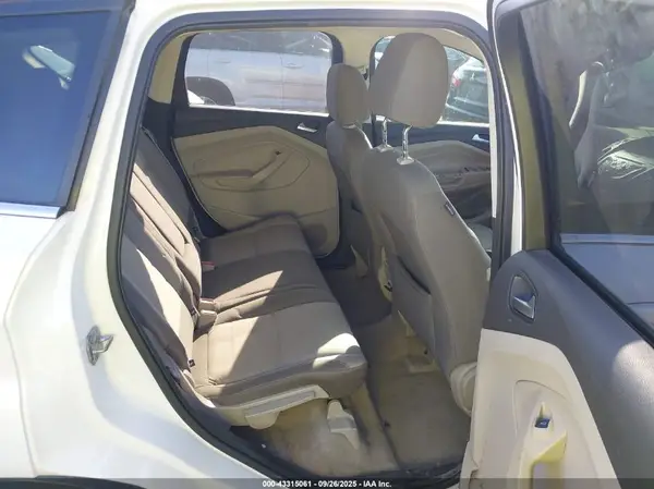 1FMCU0G79GUB71042 2016 FORD ESCAPE - Image 8
