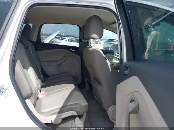 1FMCU0G79GUB96538 2016 FORD ESCAPE - Image 8