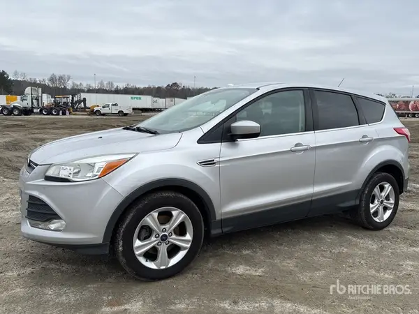 1FMCU0G79GUC33295 2016 FORD ESCAPE - Image 1