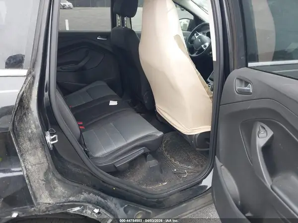 1FMCU0G79GUC39985 2016 FORD ESCAPE - Image 8