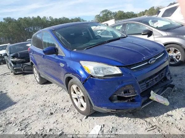 1FMCU0G7XGUA08559 2016 FORD ESCAPE - Image 1