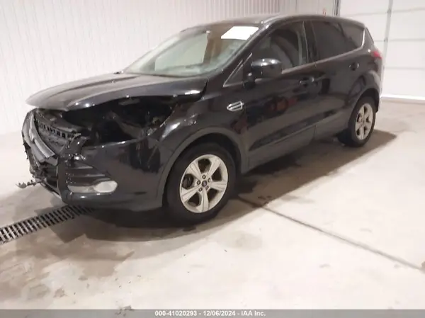 1FMCU0G7XGUA28391 2016 FORD ESCAPE - Image 2
