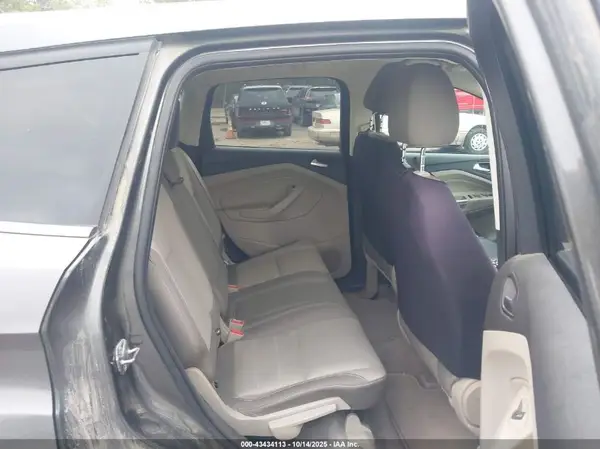 1FMCU0G7XGUA46034 2016 FORD ESCAPE - Image 8