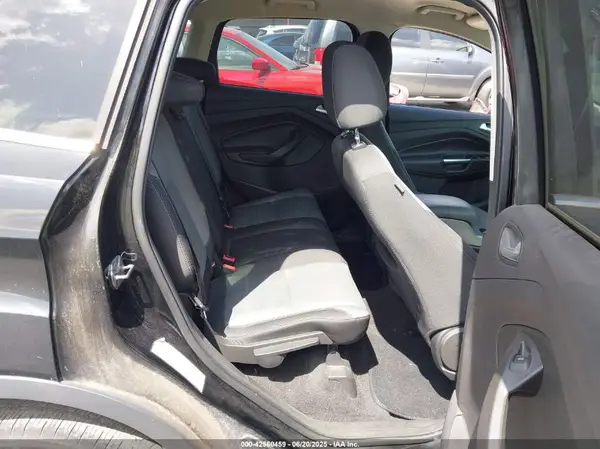 1FMCU0G7XGUA77025 2016 FORD ESCAPE - Image 8
