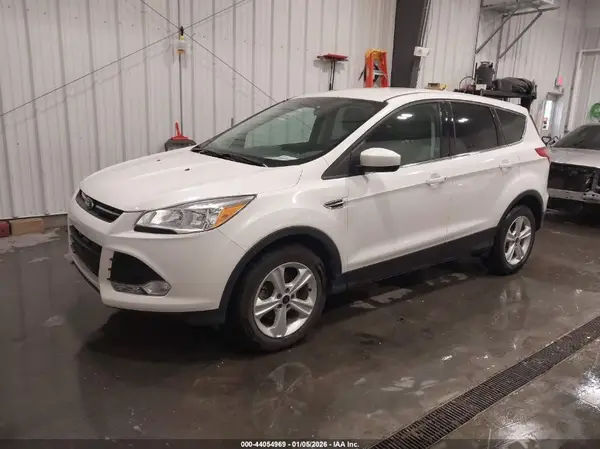 1FMCU0G7XGUA98277 2016 FORD ESCAPE - Image 2