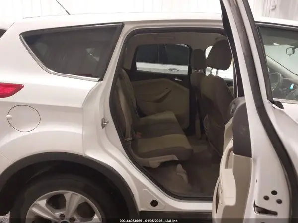 1FMCU0G7XGUA98277 2016 FORD ESCAPE - Image 8