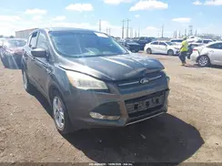 1FMCU0G7XGUC19650 2016 FORD ESCAPE