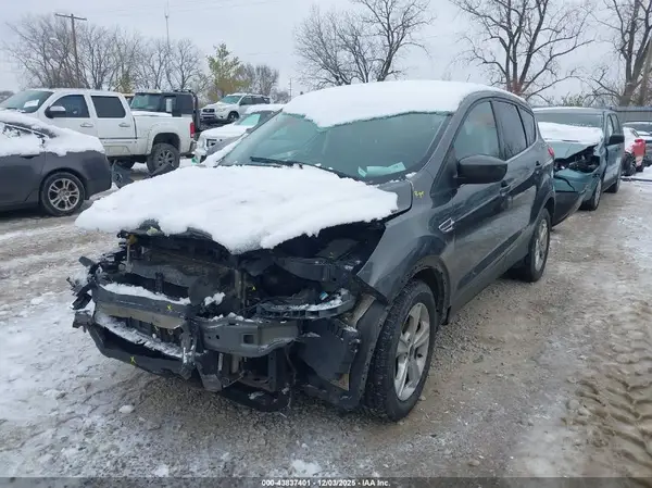 1FMCU0G7XGUC86992 2016 FORD ESCAPE - Image 2