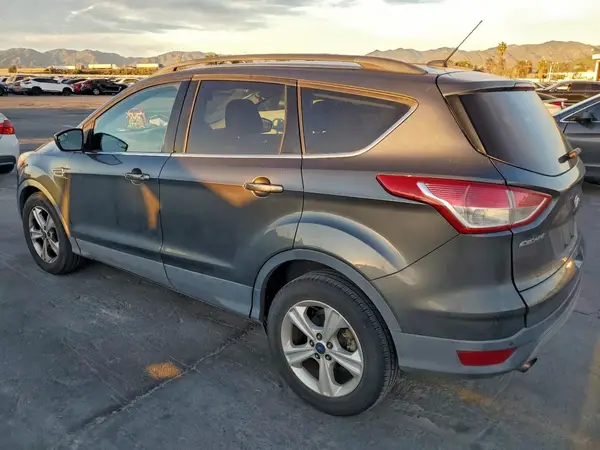 1FMCU0G90GUB83193 2016 FORD ESCAPE - Image 2