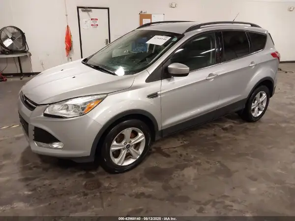 1FMCU0G90GUB91181 2016 FORD ESCAPE - Image 2
