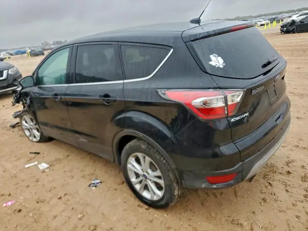 1FMCU0G90HUA39757 2017 FORD ESCAPE - Image 2