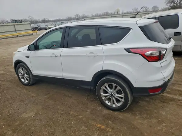 1FMCU0G90HUA69681 2017 FORD ESCAPE - Image 2