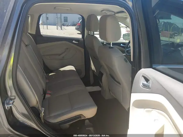 1FMCU0G90HUB36022 2017 FORD ESCAPE - Image 8