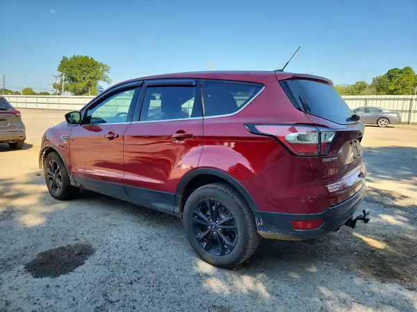 1FMCU0G90HUB66377 2017 FORD ESCAPE - Image 2