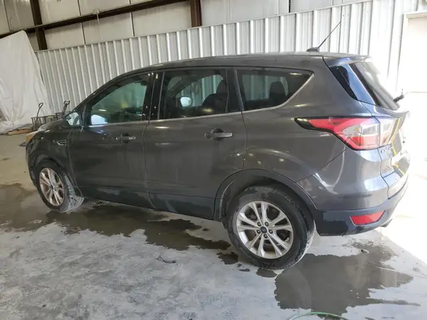 1FMCU0G90HUB67769 2017 FORD ESCAPE - Image 2