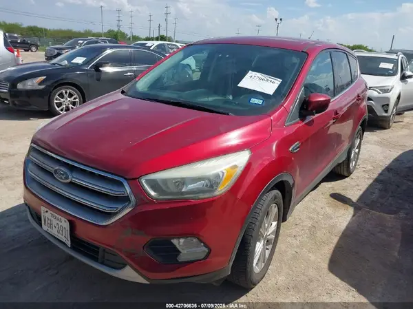 1FMCU0G90HUC56032 2017 FORD ESCAPE - Image 2