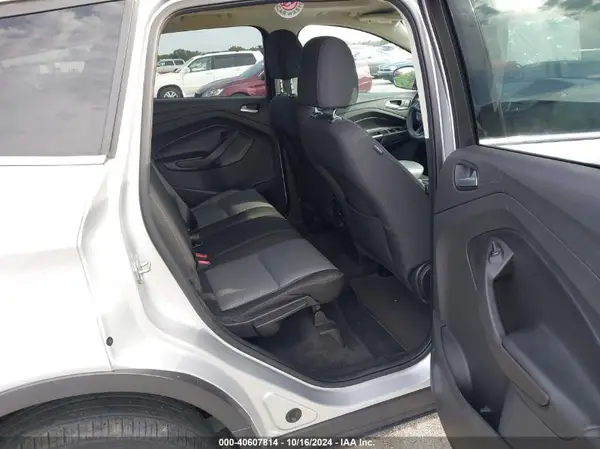 1FMCU0G90HUC81240 2017 FORD ESCAPE - Image 8