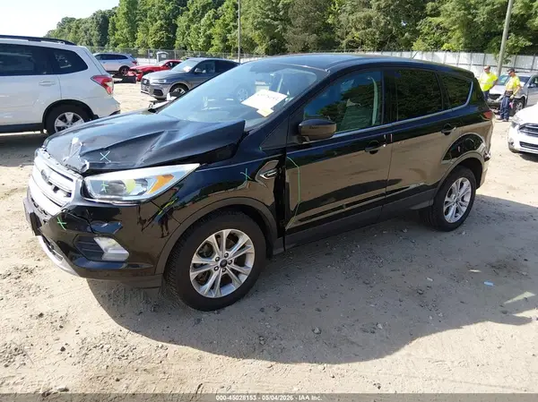1FMCU0G90HUD52274 2017 FORD ESCAPE - Image 2