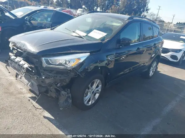 1FMCU0G90HUF08670 2017 FORD ESCAPE - Image 2