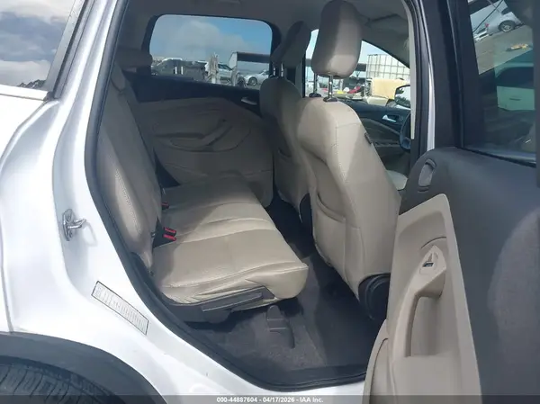 1FMCU0G90KUB12276 2019 FORD ESCAPE - Image 8