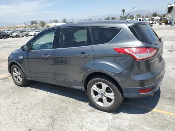 1FMCU0G91GUB60568 2016 FORD ESCAPE - Image 2