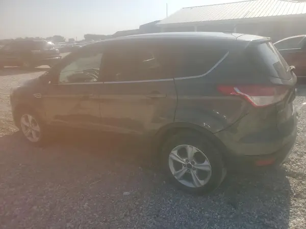 1FMCU0G91GUB61851 2016 FORD ESCAPE - Image 2