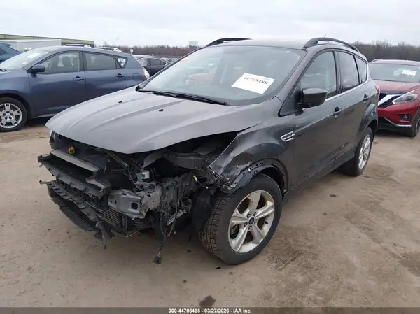 1FMCU0G91GUC08831 2016 FORD ESCAPE - Image 2