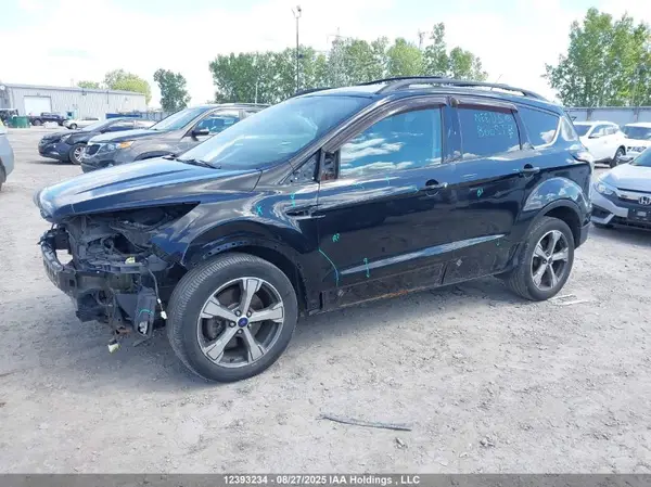 1FMCU0G91HUA05844 2017 FORD ESCAPE - Image 2