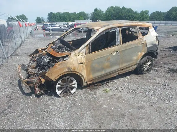 1FMCU0G91HUA36236 2017 FORD ESCAPE - Image 2