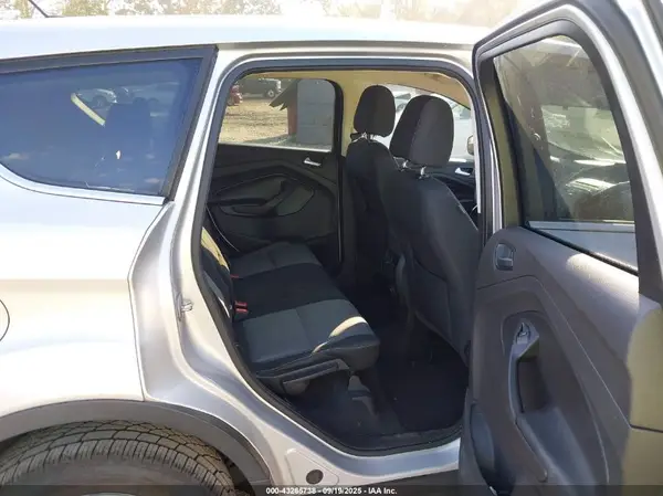 1FMCU0G91HUA39248 2017 FORD ESCAPE - Image 8