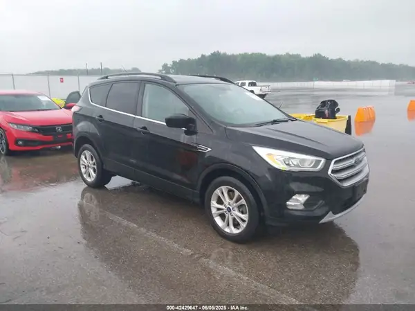 1FMCU0G91HUA48001 2017 FORD ESCAPE - Image 1