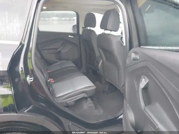 1FMCU0G91HUA48001 2017 FORD ESCAPE - Image 8
