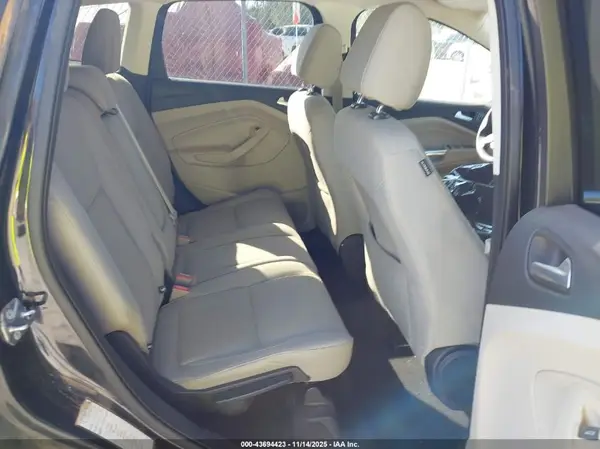 1FMCU0G91HUA64599 2017 FORD ESCAPE - Image 8