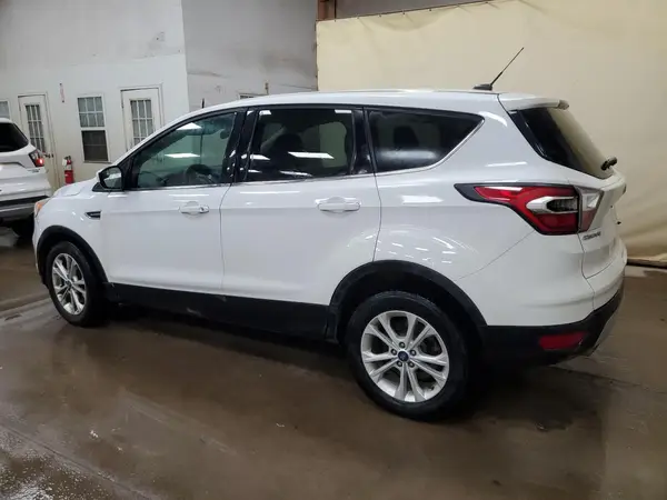 1FMCU0G91HUA83640 2017 FORD ESCAPE - Image 2