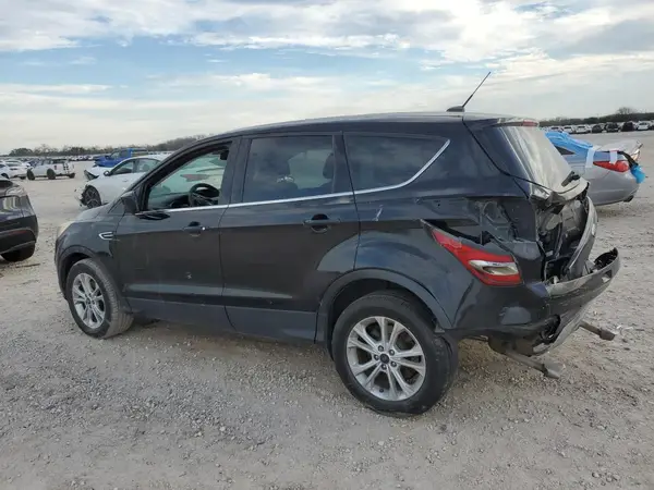 1FMCU0G91HUB04583 2017 FORD ESCAPE - Image 2