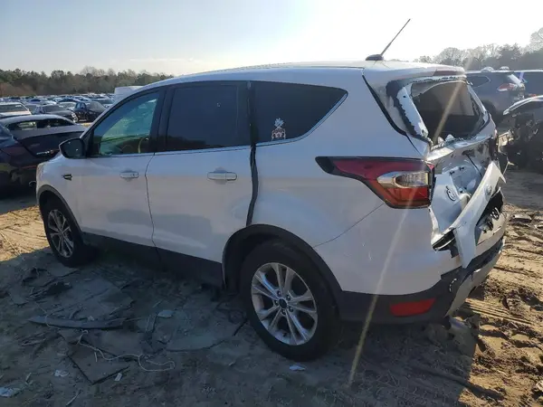 1FMCU0G91HUB04826 2017 FORD ESCAPE - Image 2