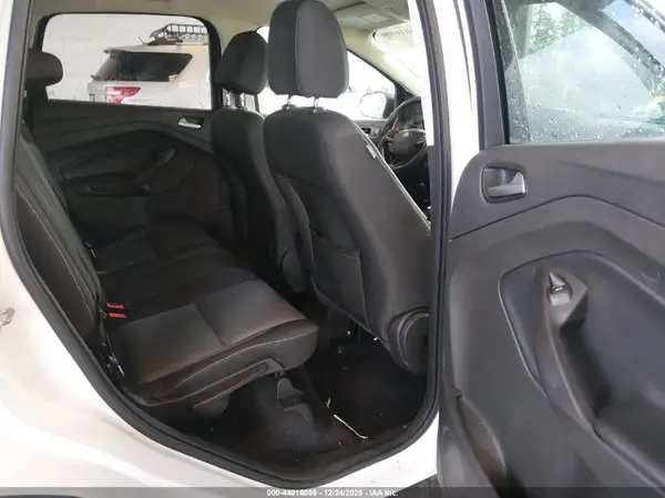 1FMCU0G91HUB82149 2017 FORD ESCAPE - Image 8