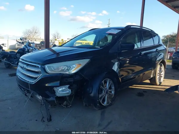 1FMCU0G91HUB96374 2017 FORD ESCAPE - Image 2