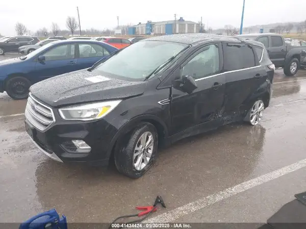 1FMCU0G91HUB97587 2017 FORD ESCAPE - Image 2