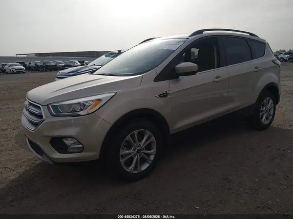 1FMCU0G91HUC26750 2017 FORD ESCAPE - Image 2