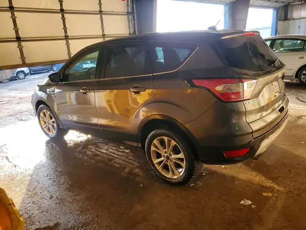 1FMCU0G91HUC88990 2017 FORD ESCAPE - Image 2