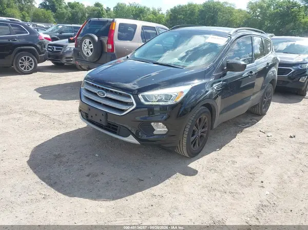 1FMCU0G91HUD31000 2017 FORD ESCAPE - Image 2