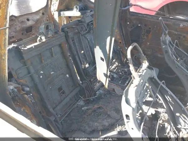 1FMCU0G91HUE01644 2017 FORD ESCAPE - Image 8