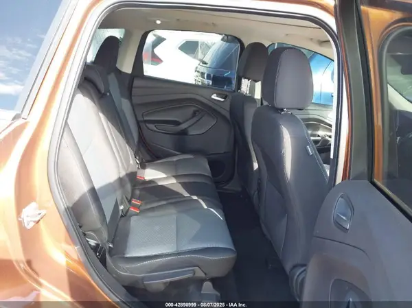 1FMCU0G91HUE09310 2017 FORD ESCAPE - Image 8