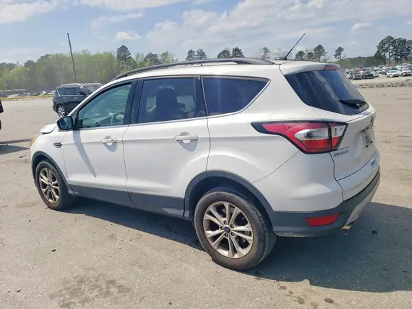1FMCU0G91HUE29699 2017 FORD ESCAPE - Image 2