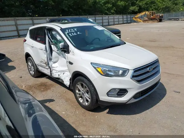 1FMCU0G91HUE30061 2017 FORD ESCAPE - Image 1
